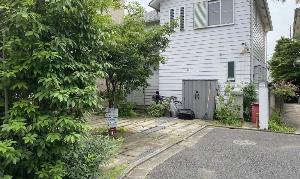 どんどん進むと突き当りに