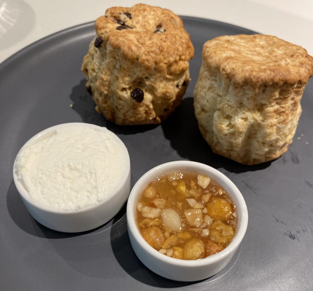 チョコ＆プレーンとホイップバター＆はちみつナッツの写真
