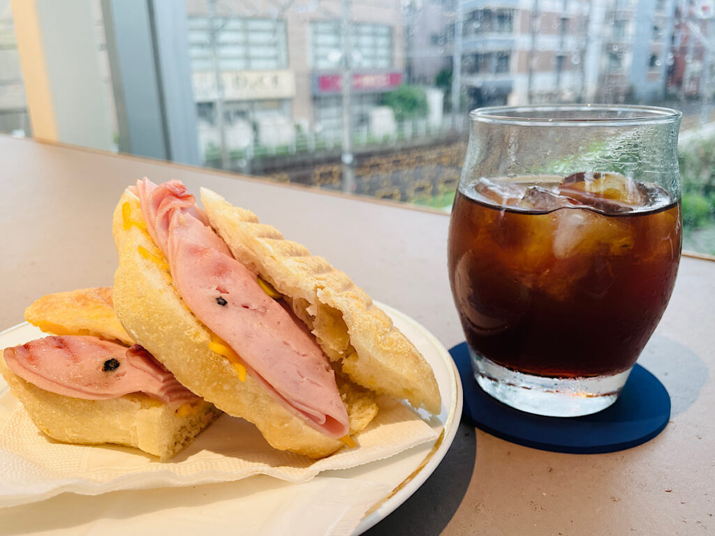 自由が丘amberのパニーニ