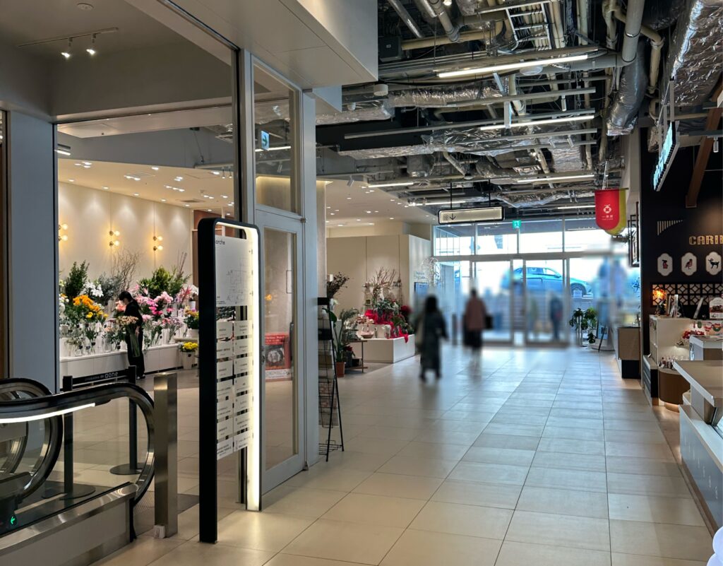 デュアオーネ店内