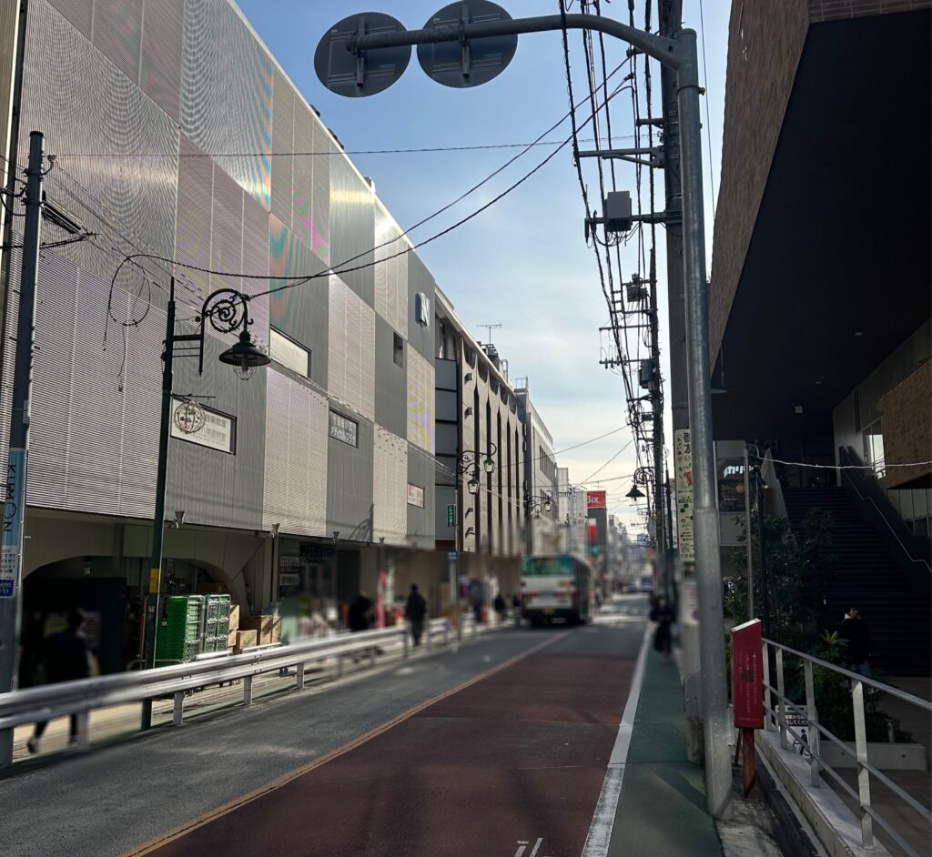 魅力的なお店もいっぱい☆学園通り