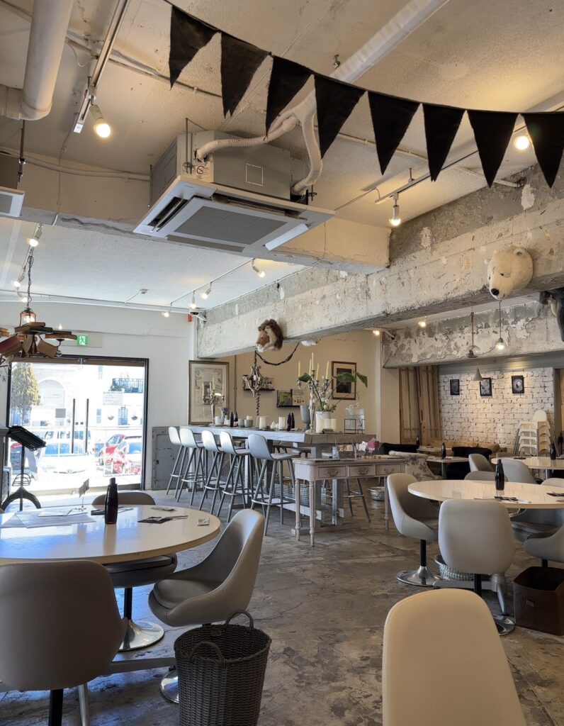 自由が丘のパンケーキカフェ♪『ルサ ルカ 東京自由が丘店 （Rusa Ruka）』さんのおいしいパンケーキセットのレビュー♪
