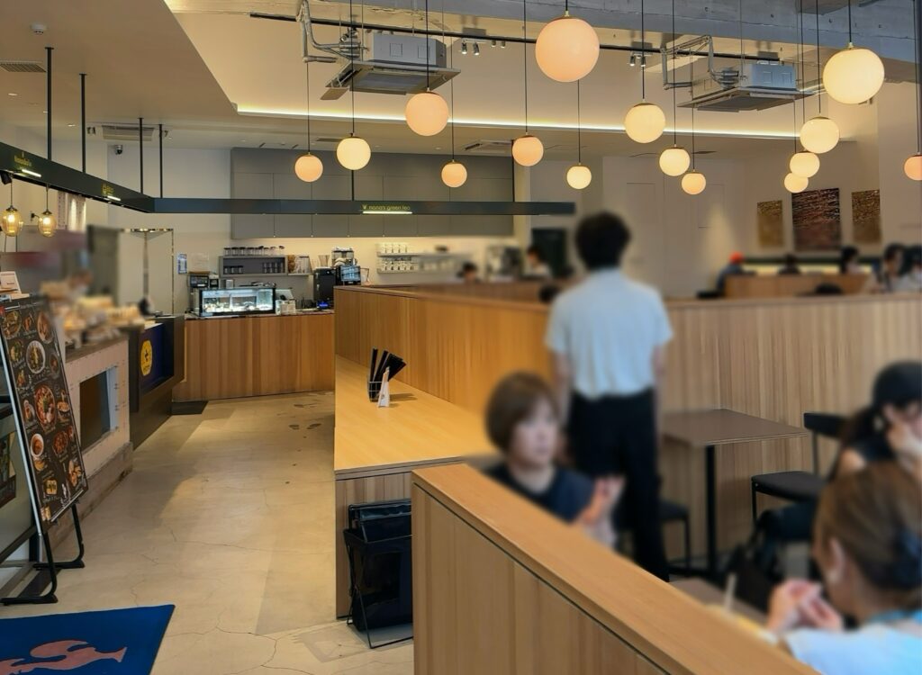 「七むすび」の系列店「ナナズグリーンティー」