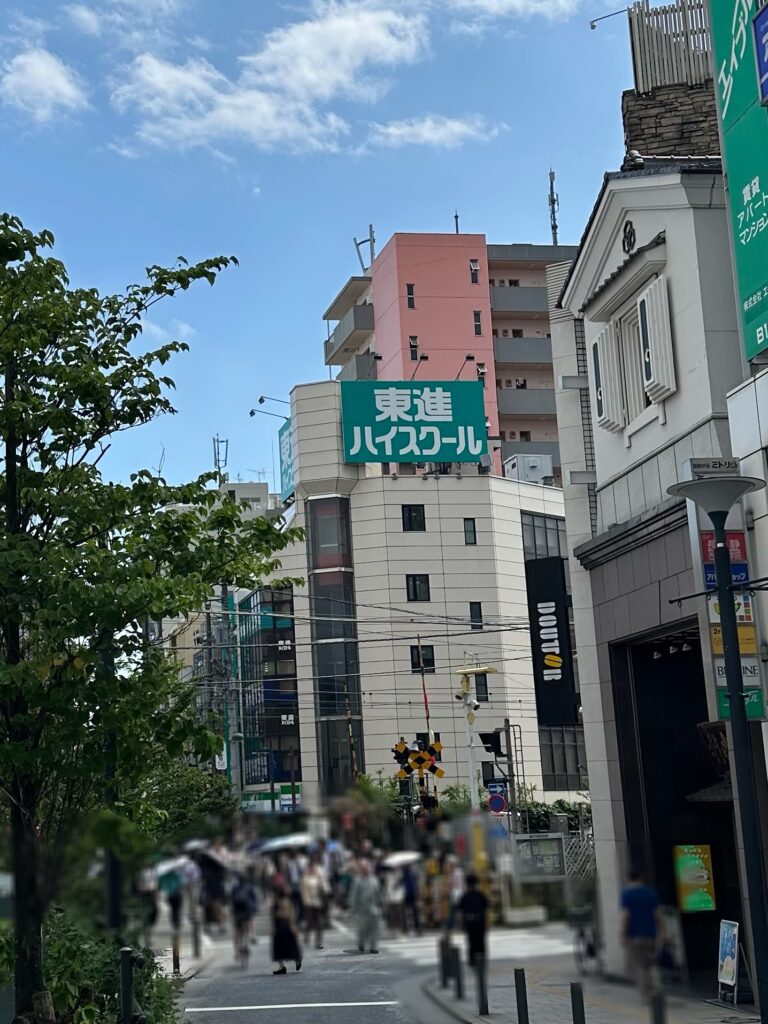 自由が丘駅徒歩1分の駅近好立地