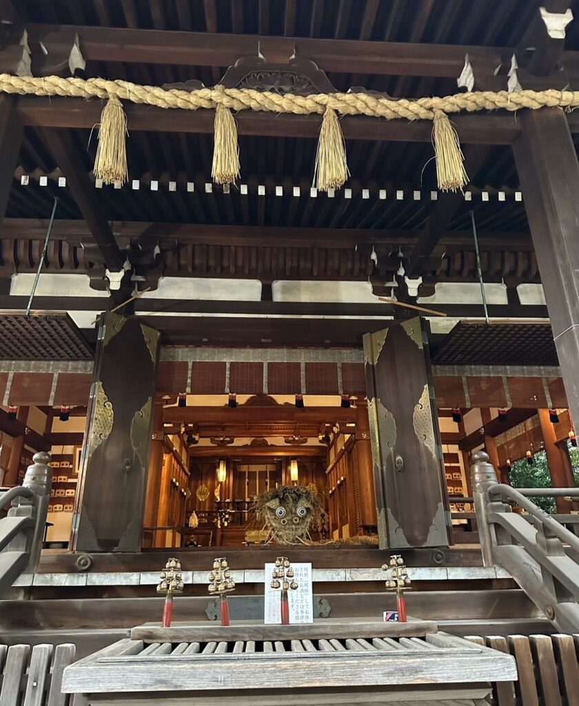 大蛇が祭られている拝殿