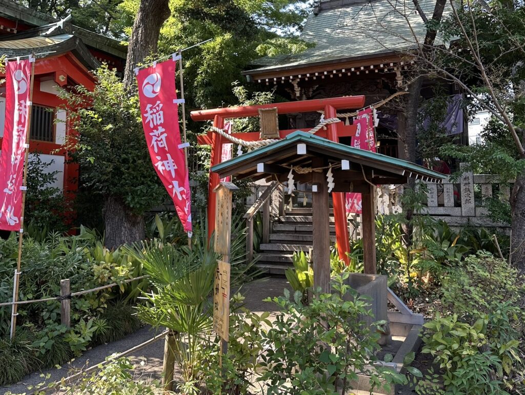 立派な稲荷神社