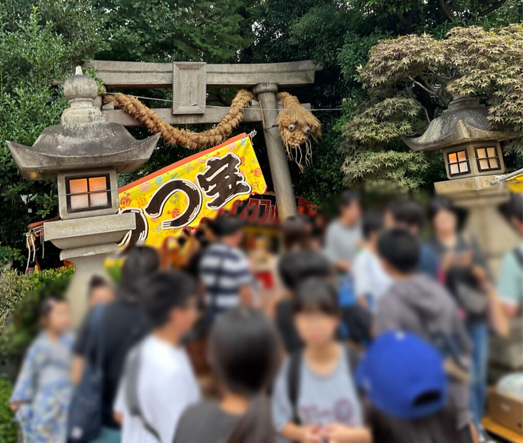 例大祭で賑わう奥澤神社