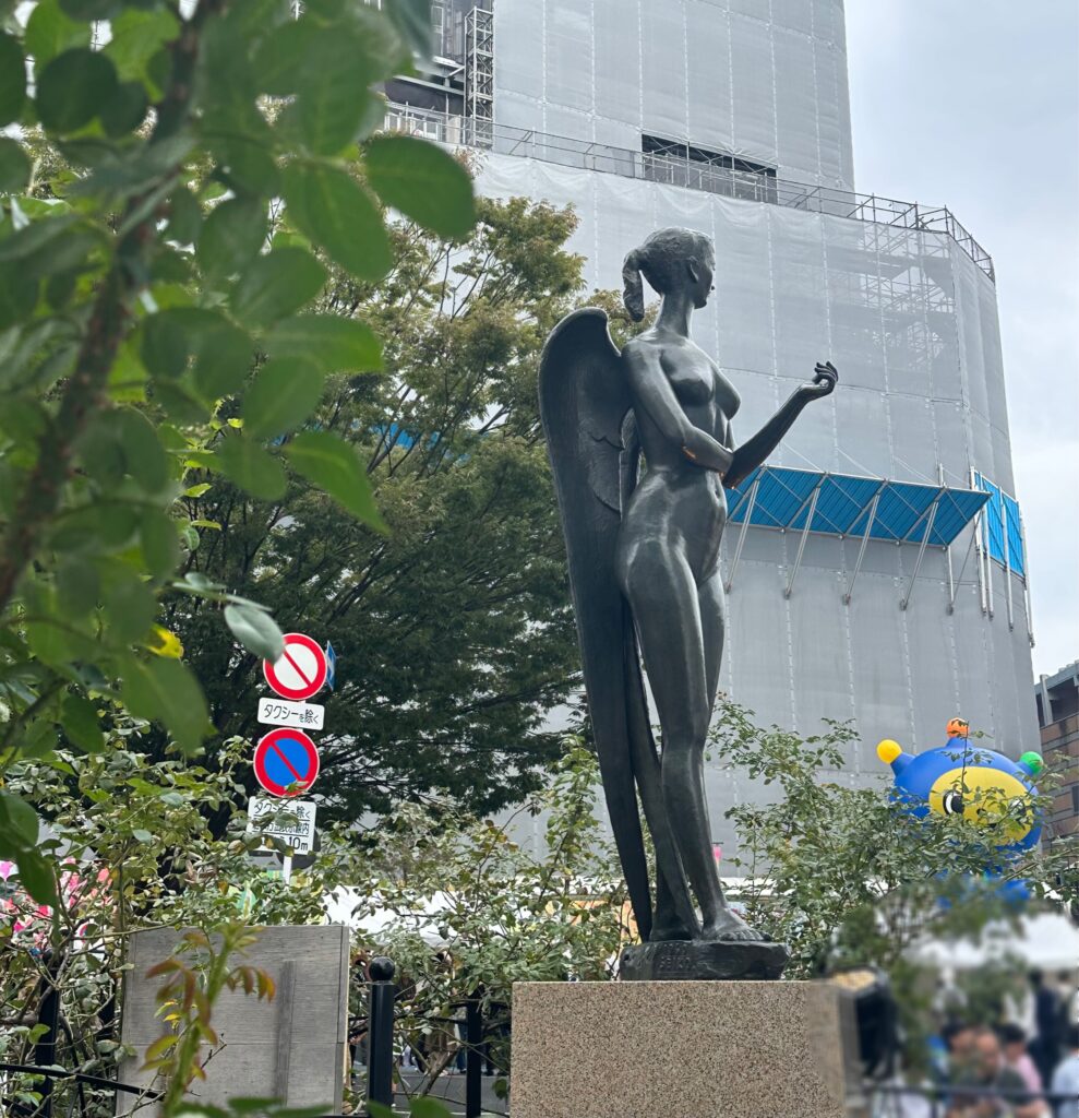女神像