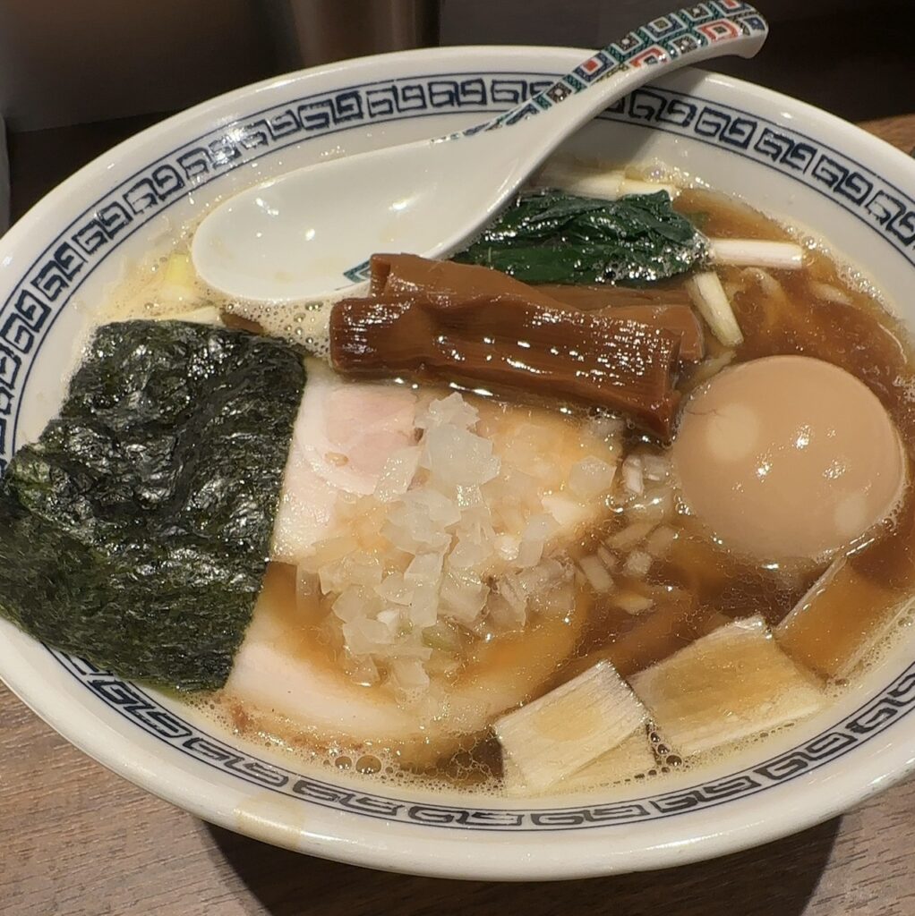 特製醤油ラーメン