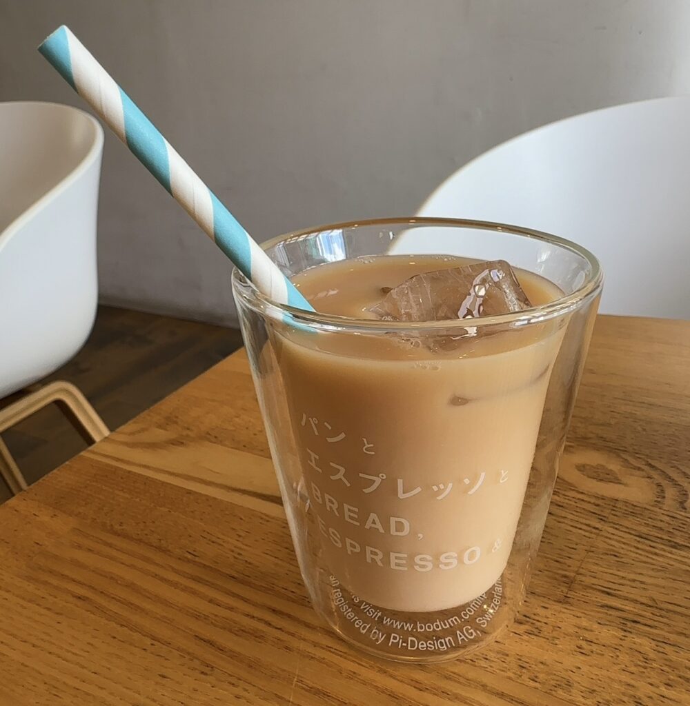アイスミルクティー