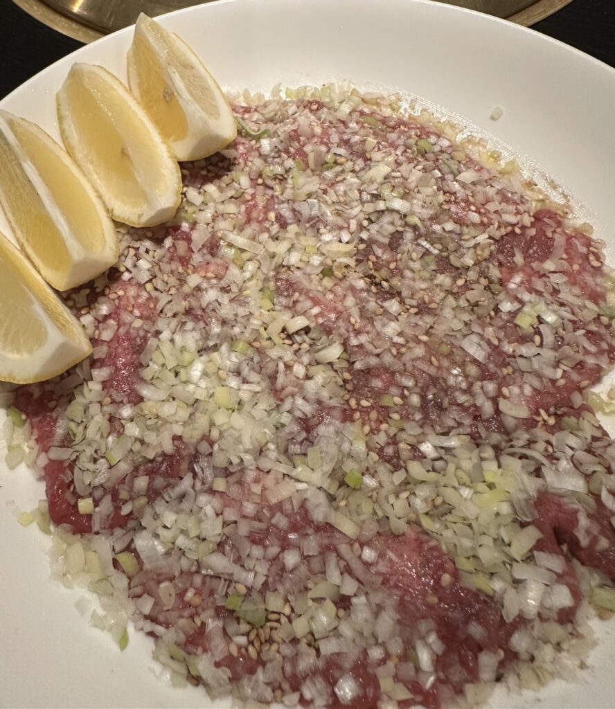 先日「炭火焼肉漢江」に行ってき