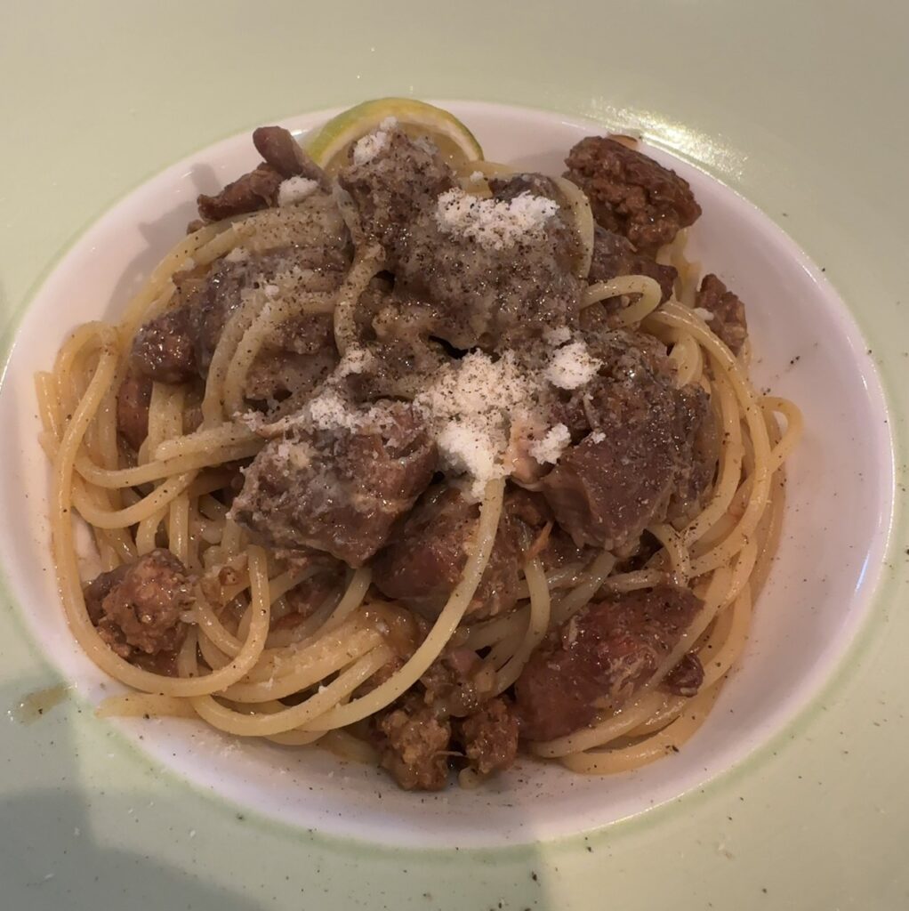 ラグーソースパスタ