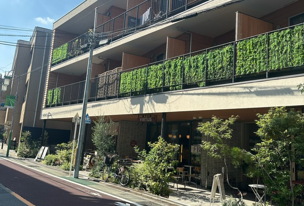 自由が丘駅から徒歩5分、自由が