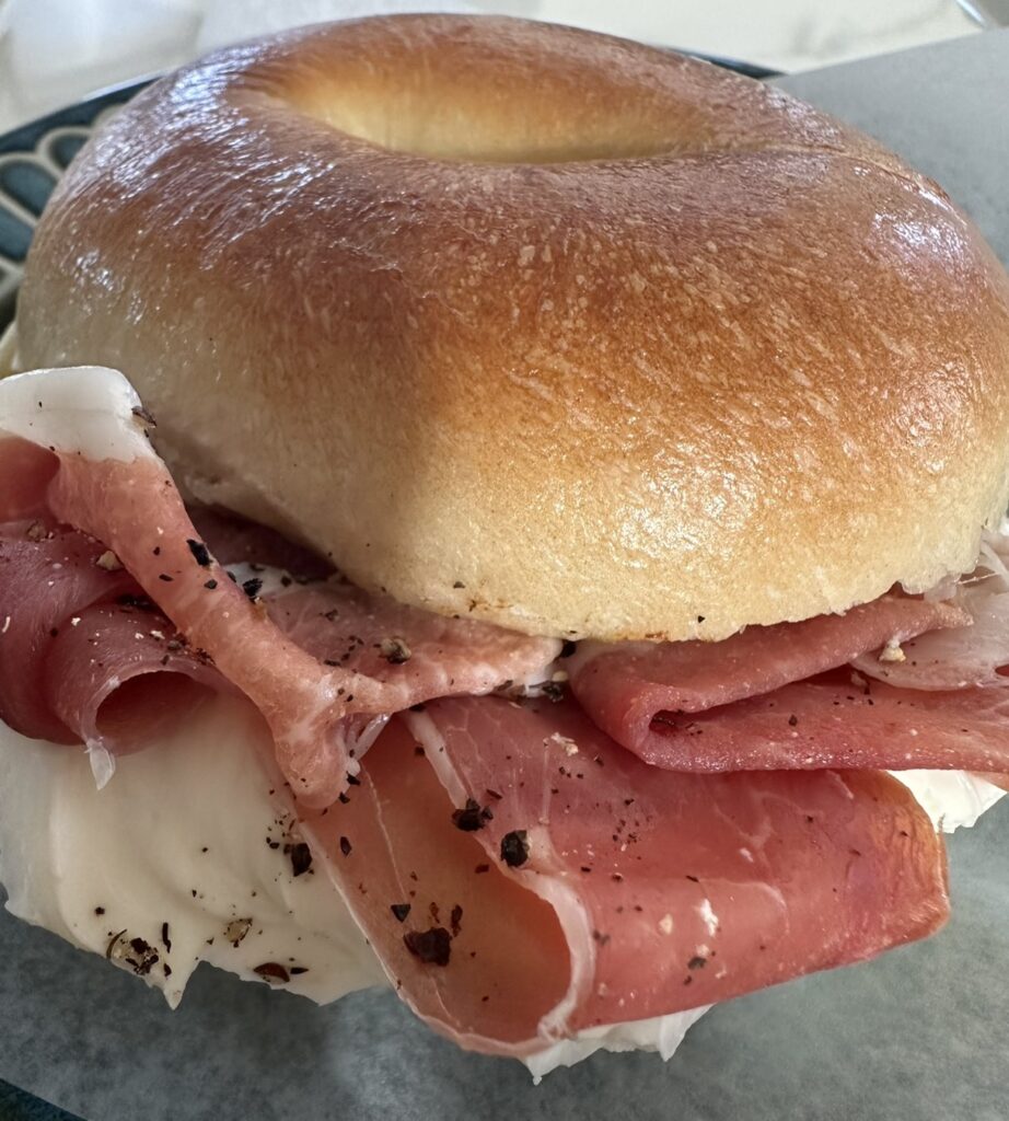 生ハムクリームチーズ