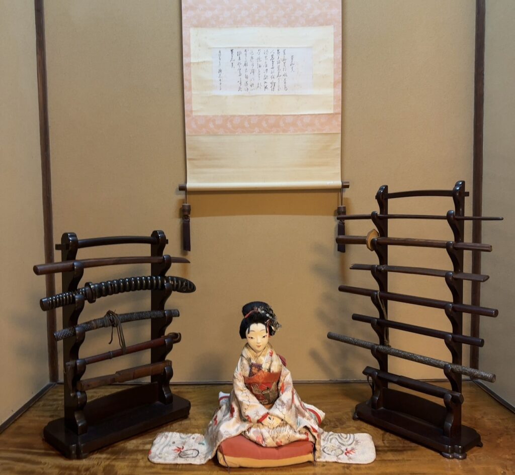 古桑庵(こそうあん)の人形