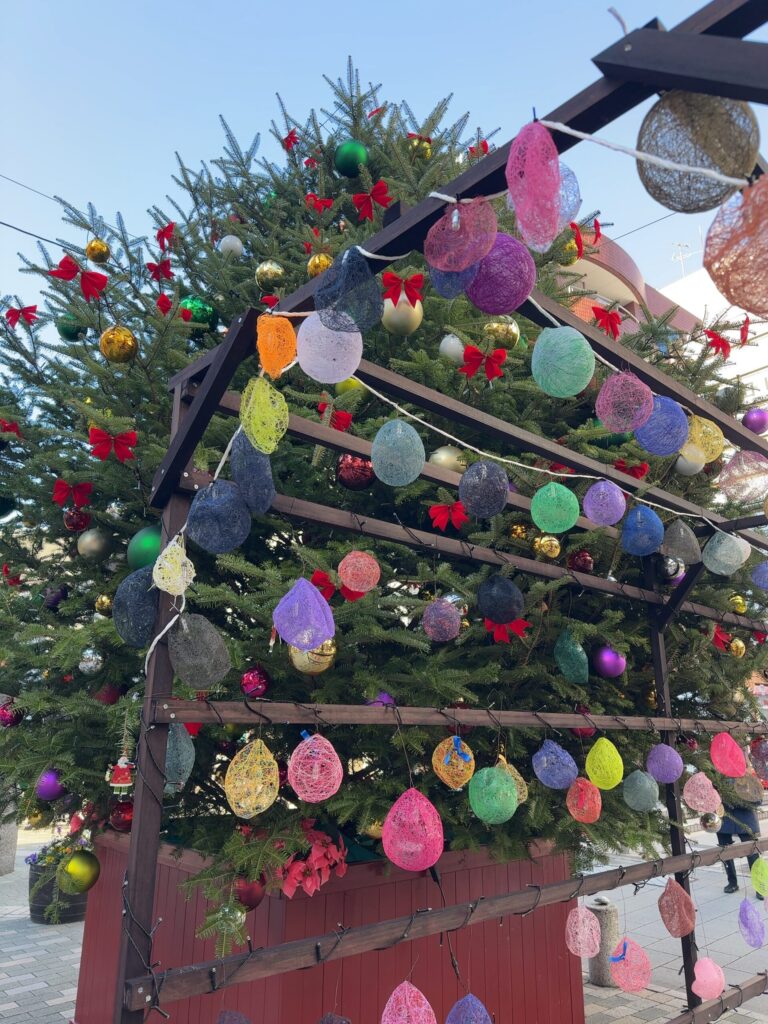 自由が丘駅南口近くの九品仏川緑