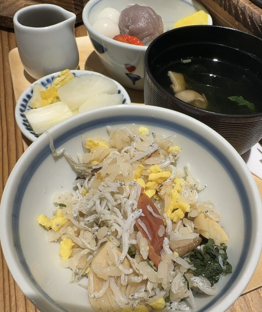 お椀に盛ります