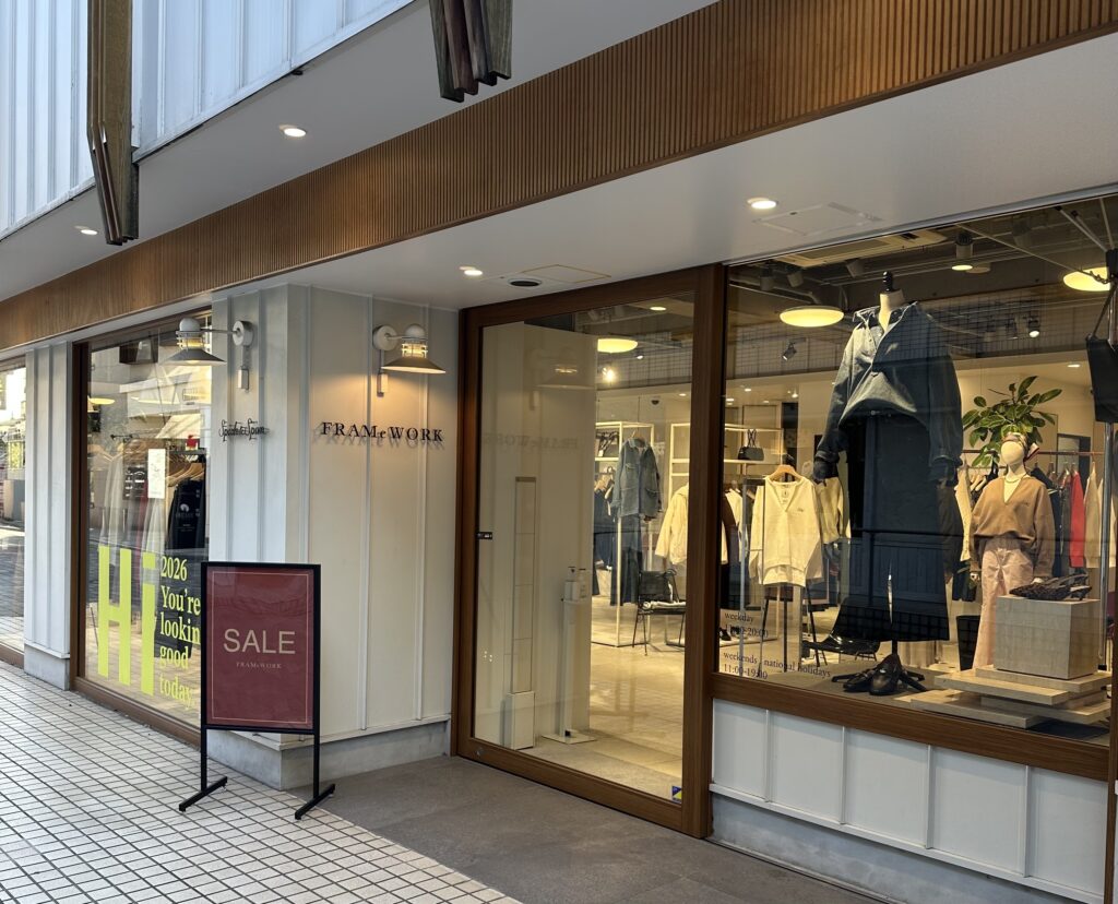 路面店「FRAMeWORK」
