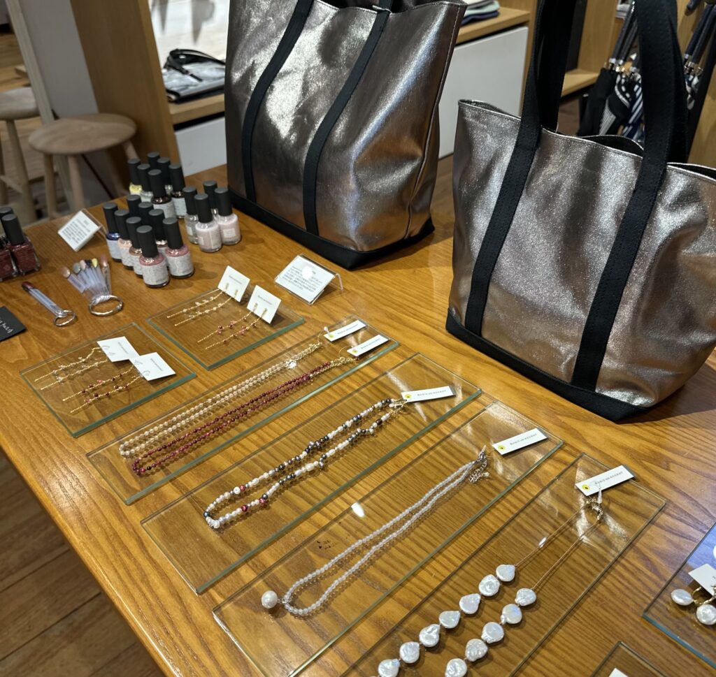 アクササリーも