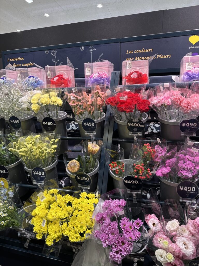 自由が丘駅正面口から徒歩約5分