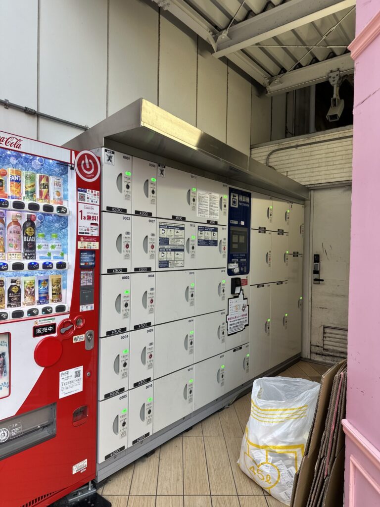 自由が丘駅南口にもコインロッカ