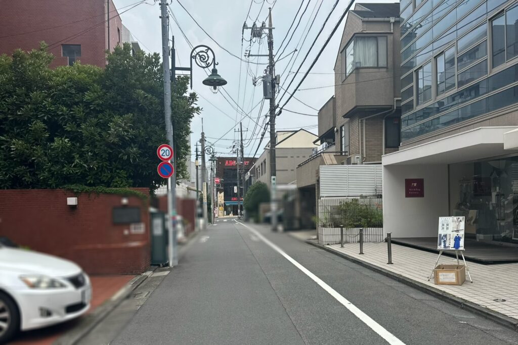 「ヒルサイド通り」