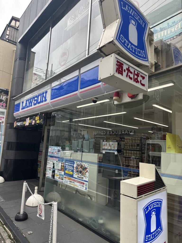 自由が丘の街にはコンビニも沢山