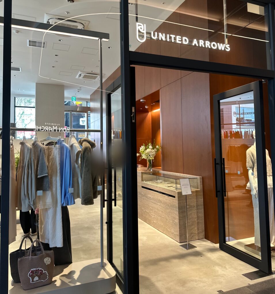 UNITED ARROWS WOMEN’S STORE